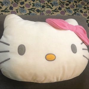 ~ vintage Hello Kitty plush pillow ~